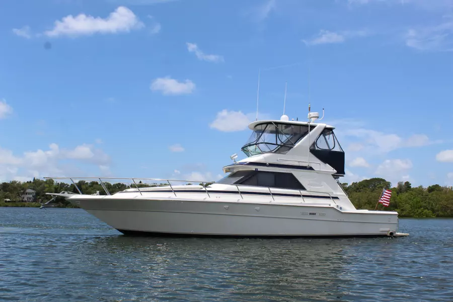 1989 Sea Ray 440 Convertible