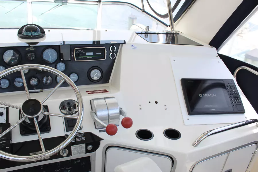 1989 Sea Ray 440 Convertible