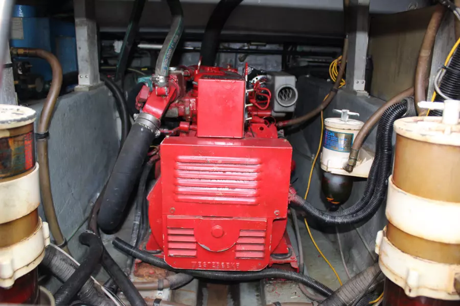 1989 Sea Ray 440 Convertible