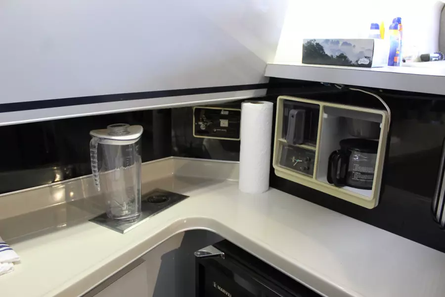 1989 Sea Ray 440 Convertible