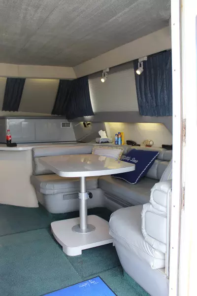 1989 Sea Ray 440 Convertible