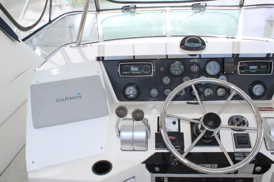 1989 Sea Ray 440 Convertible