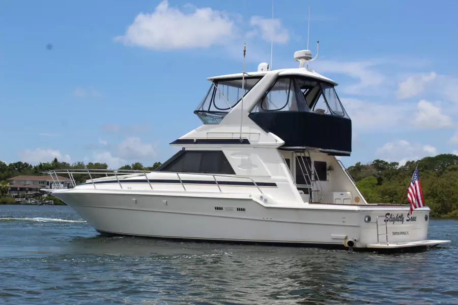1989 Sea Ray 440 Convertible
