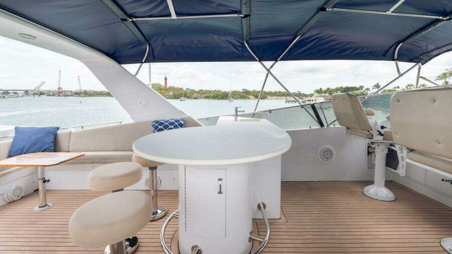 1998 Hatteras Sport Deck