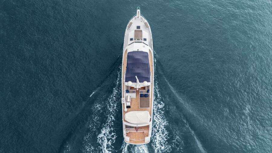 1998 Hatteras Sport Deck