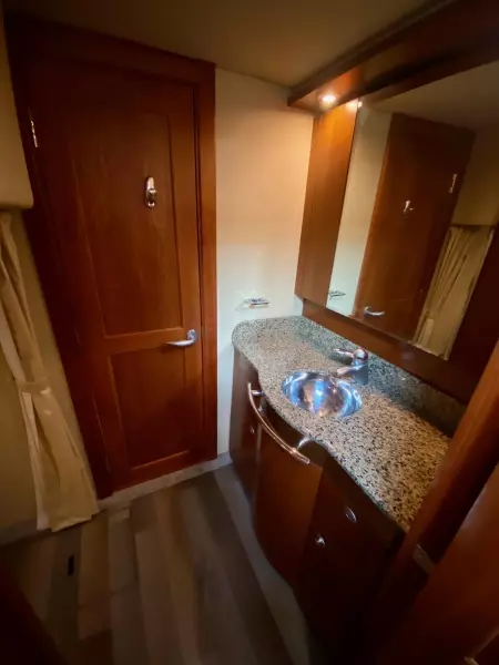 2006 Sea Ray 48 Sundancer