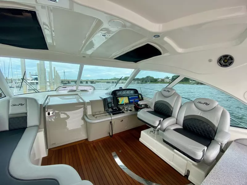 2006 Sea Ray 48 Sundancer