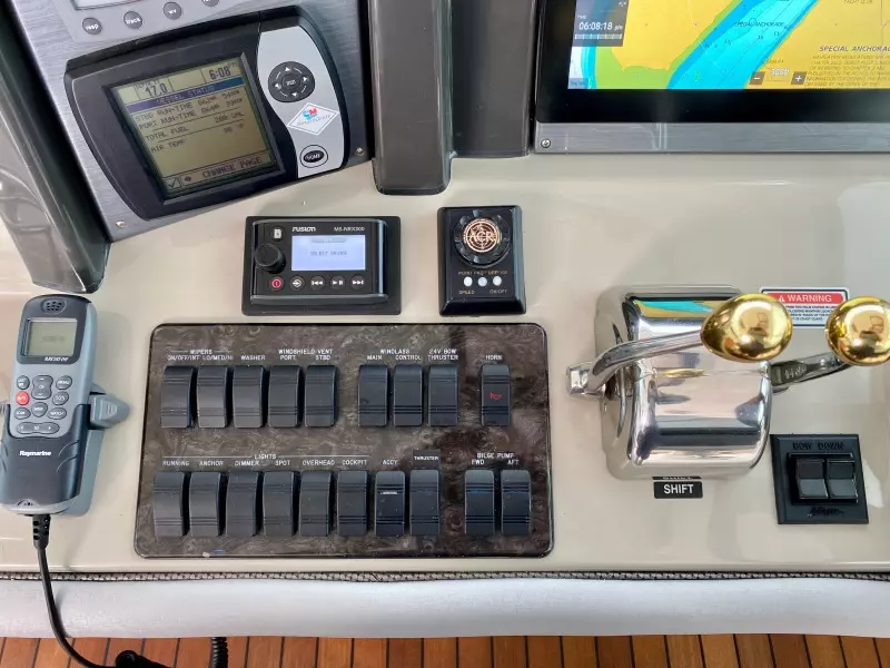 2006 Sea Ray 48 Sundancer