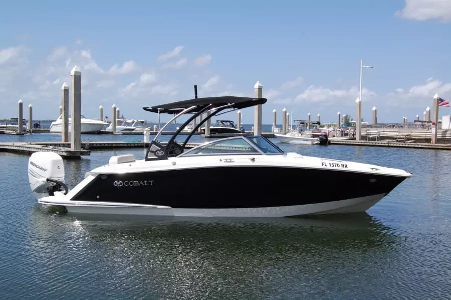 2018 Cobalt 25 SC