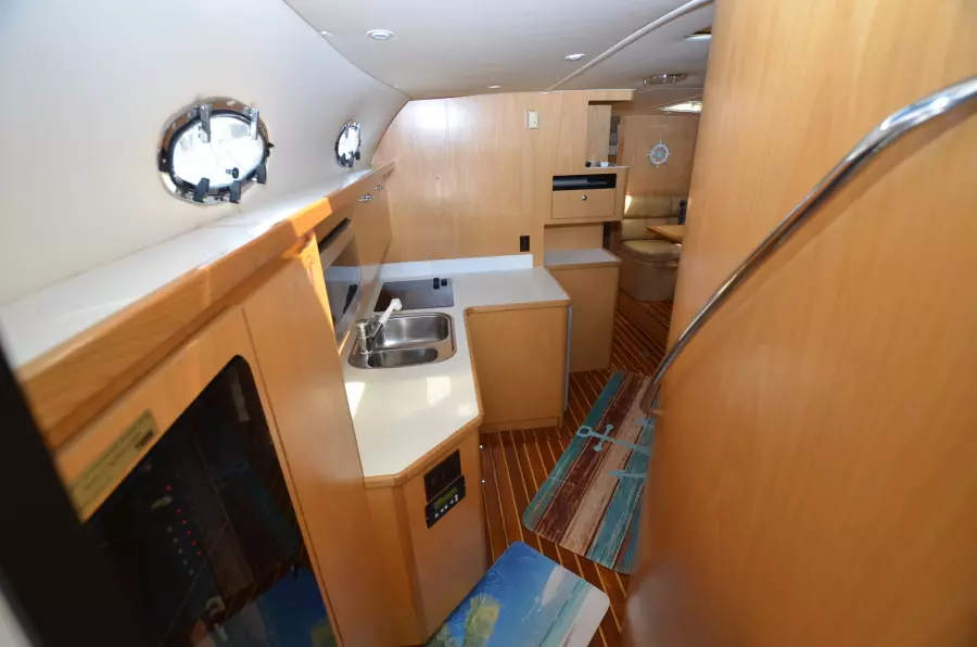 1999 Tiara Yachts 4000 Express