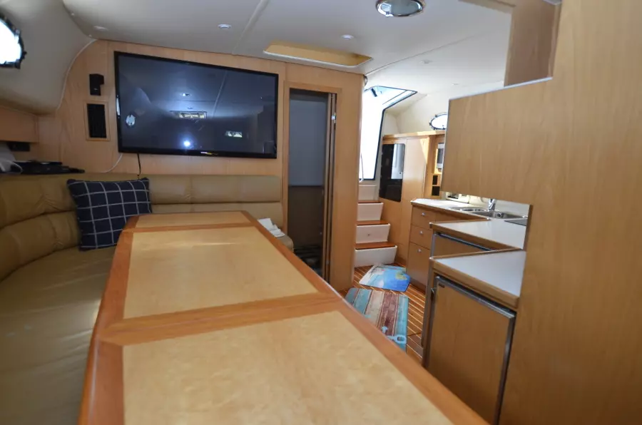 1999 Tiara Yachts 4000 Express