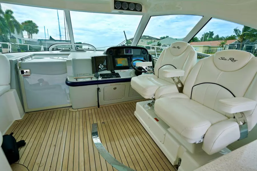 2010 Sea Ray 50 Sundancer