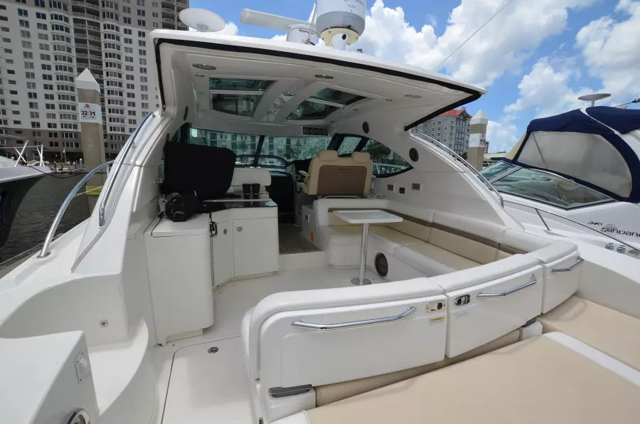 2014 Sea Ray 470 Sundancer
