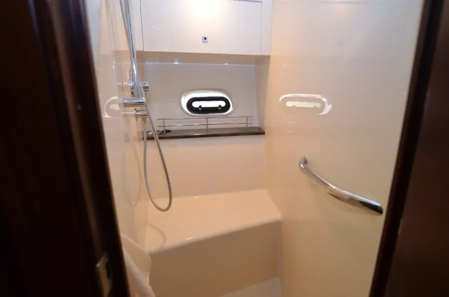 2014 Sea Ray 470 Sundancer