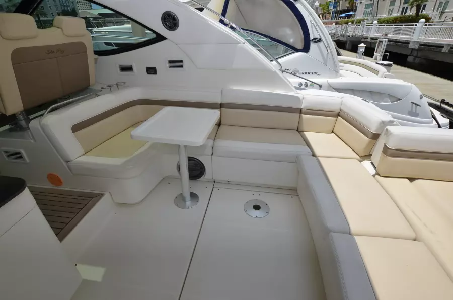 2014 Sea Ray 470 Sundancer