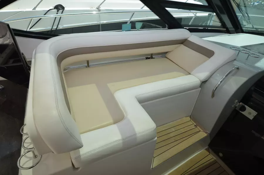 2014 Sea Ray 470 Sundancer