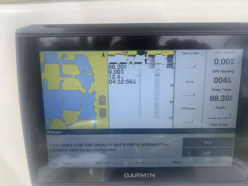 2006 Albemarle 242 Center Console