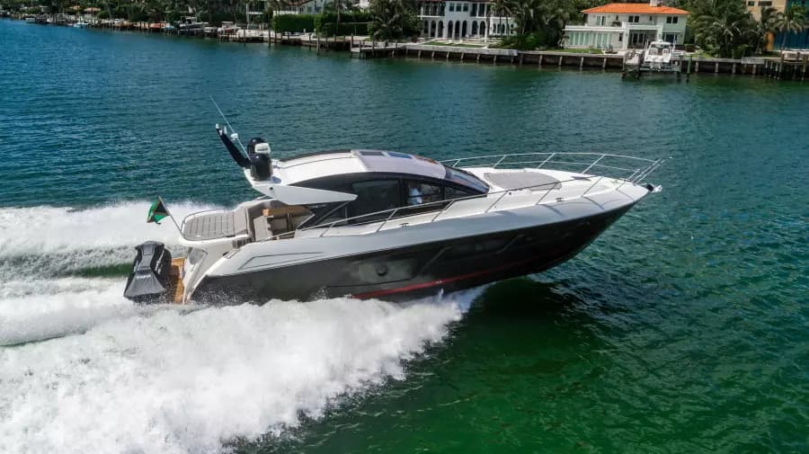2019 Sunseeker Predator