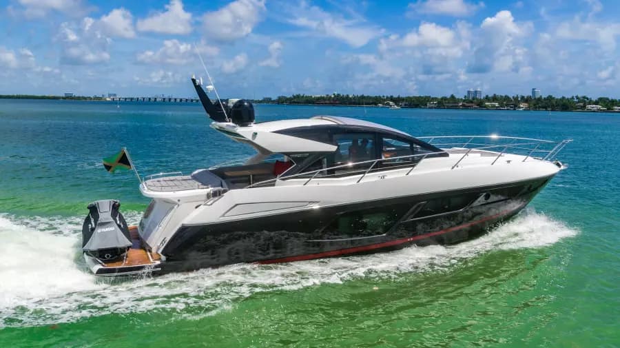 2019 Sunseeker Predator