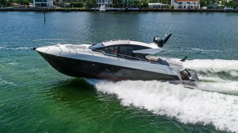 2019 Sunseeker Predator