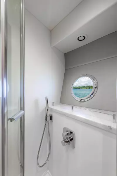 2019 Sunseeker Predator