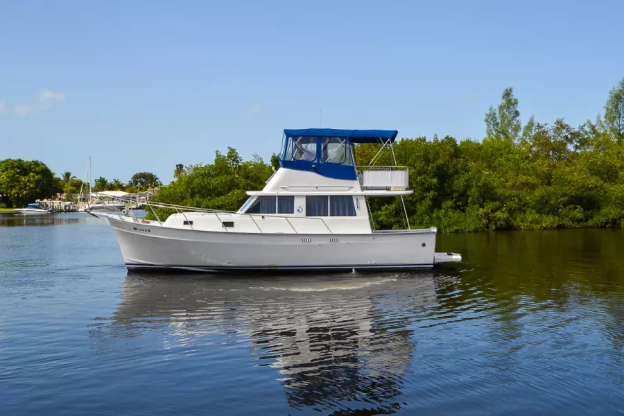 1982 Mainship 34 Trawler