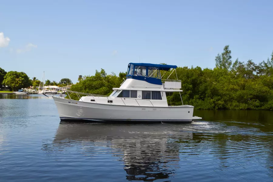 1982 Mainship 34 Trawler