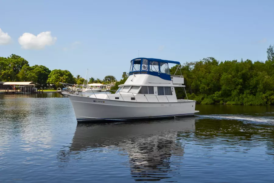 1982 Mainship 34 Trawler