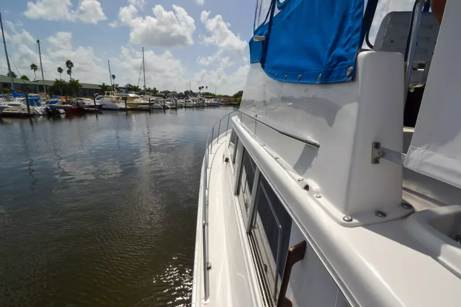 1982 Mainship 34 Trawler