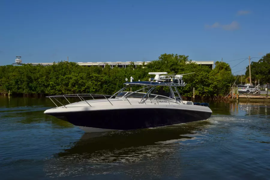 2008 Fountain 38 LX