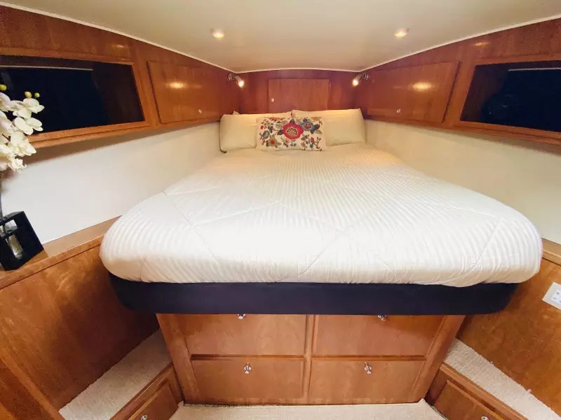 2003 Navigator 5700 Rival