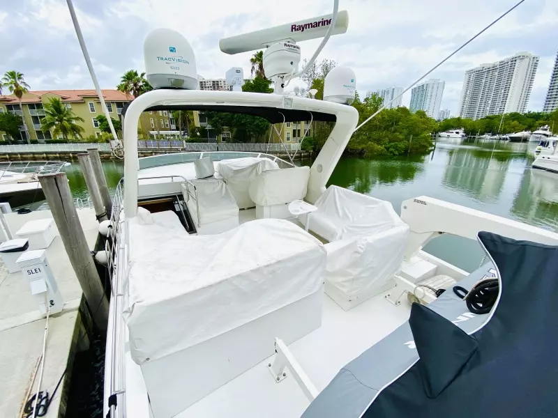 2003 Navigator 5700 Rival