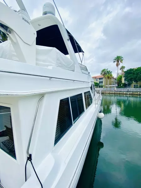 2003 Navigator 5700 Rival