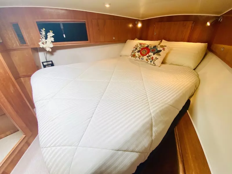 2003 Navigator 5700 Rival