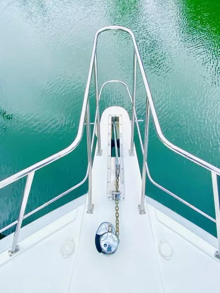 2003 Navigator 5700 Rival