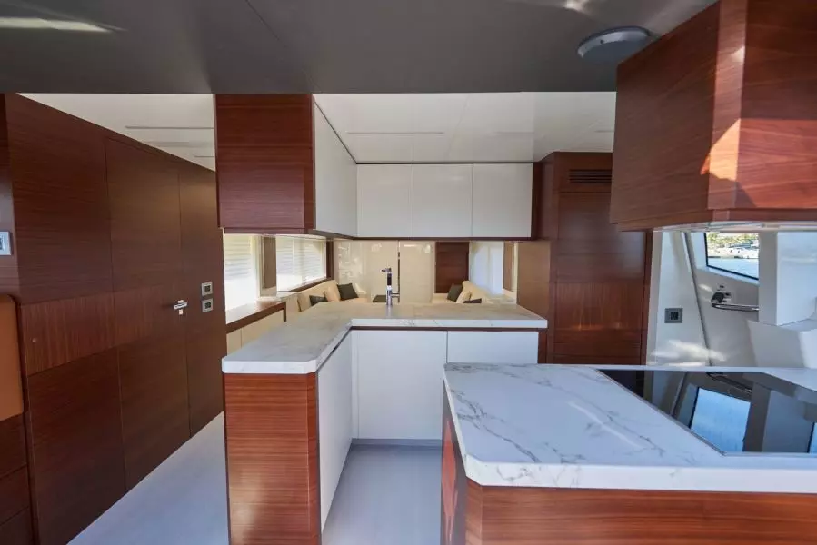 2020 Astondoa 80 Flybridge