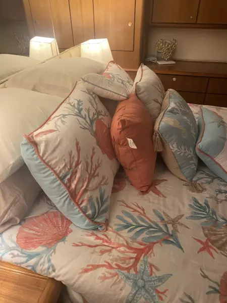 1997 Ocean Yachts Super Sport