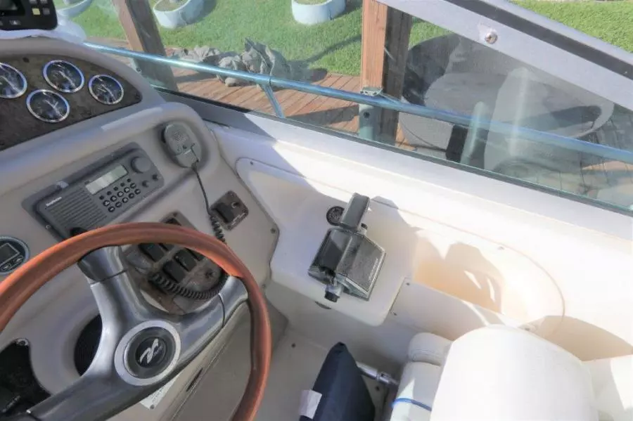 1999 Sea Ray 290 Sundancer