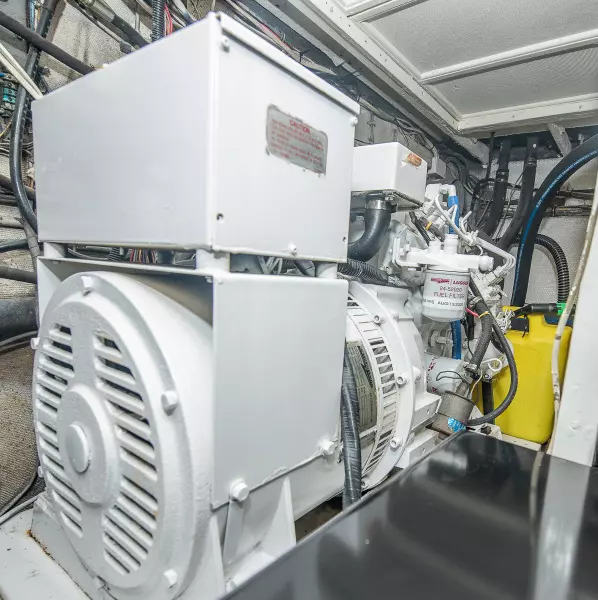 1979 Hatteras 53 Convertible