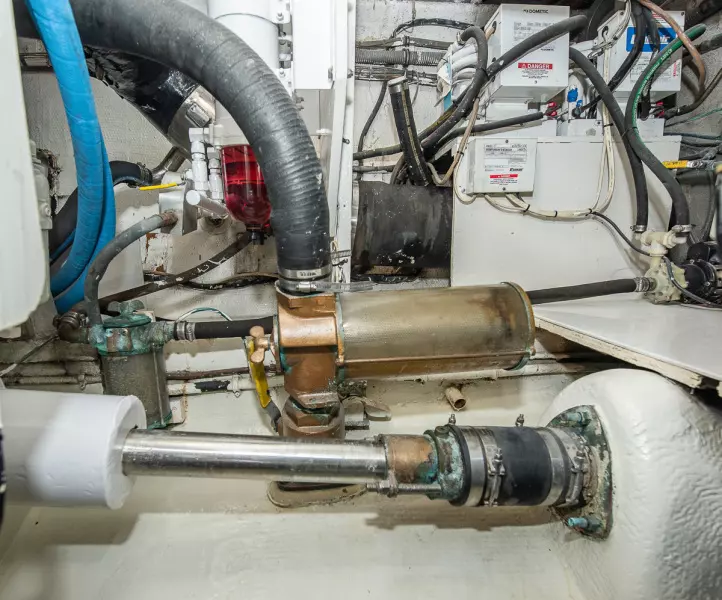 1979 Hatteras 53 Convertible