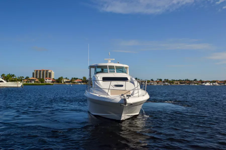 2006 Sea Ray 40 Motor Yacht