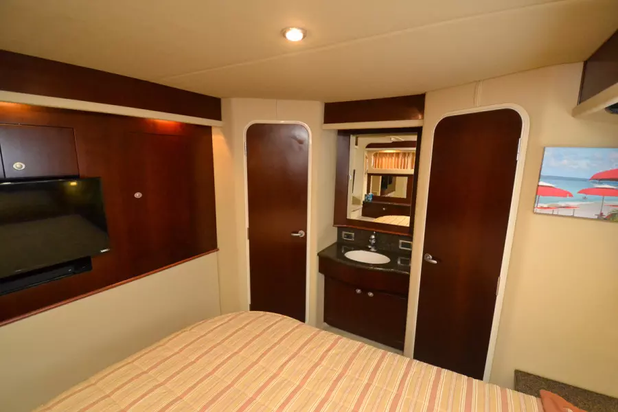 2006 Sea Ray 40 Motor Yacht