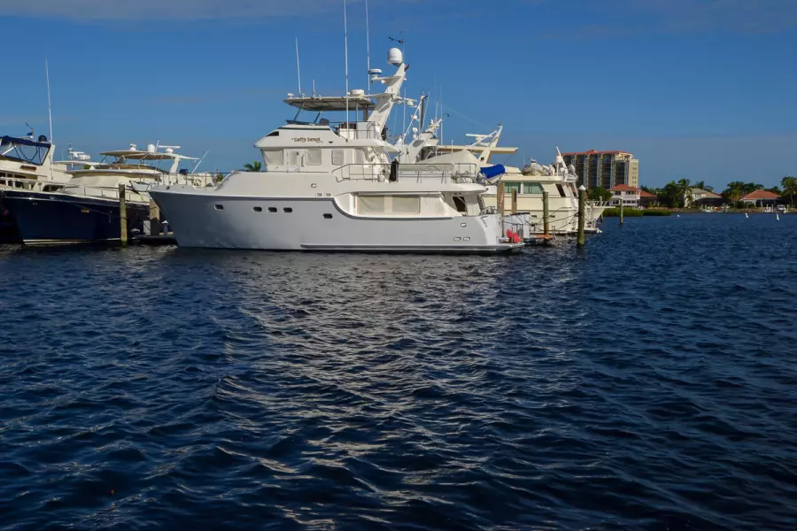 2006 Sea Ray 40 Motor Yacht