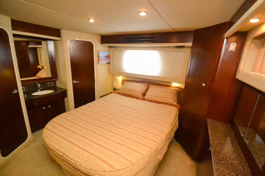 2006 Sea Ray 40 Motor Yacht