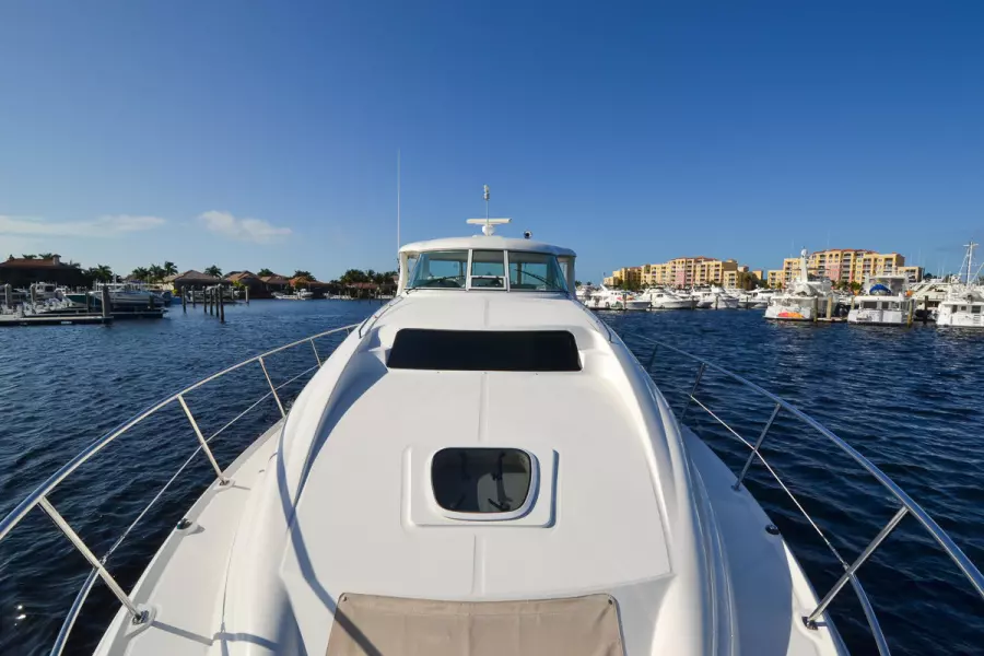 2006 Sea Ray 40 Motor Yacht