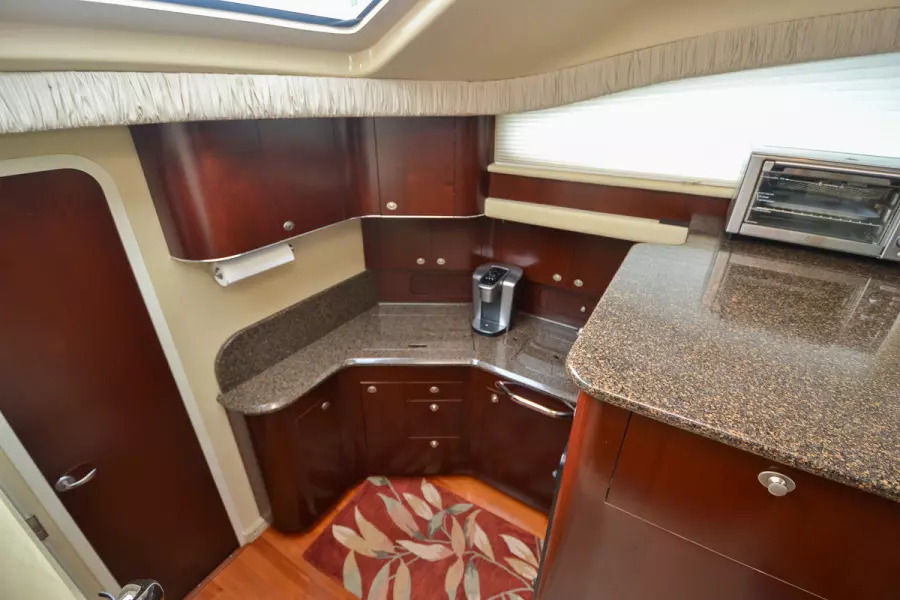 2006 Sea Ray 40 Motor Yacht