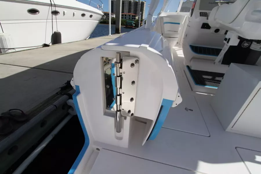 2018 Intrepid 407 Cuddy