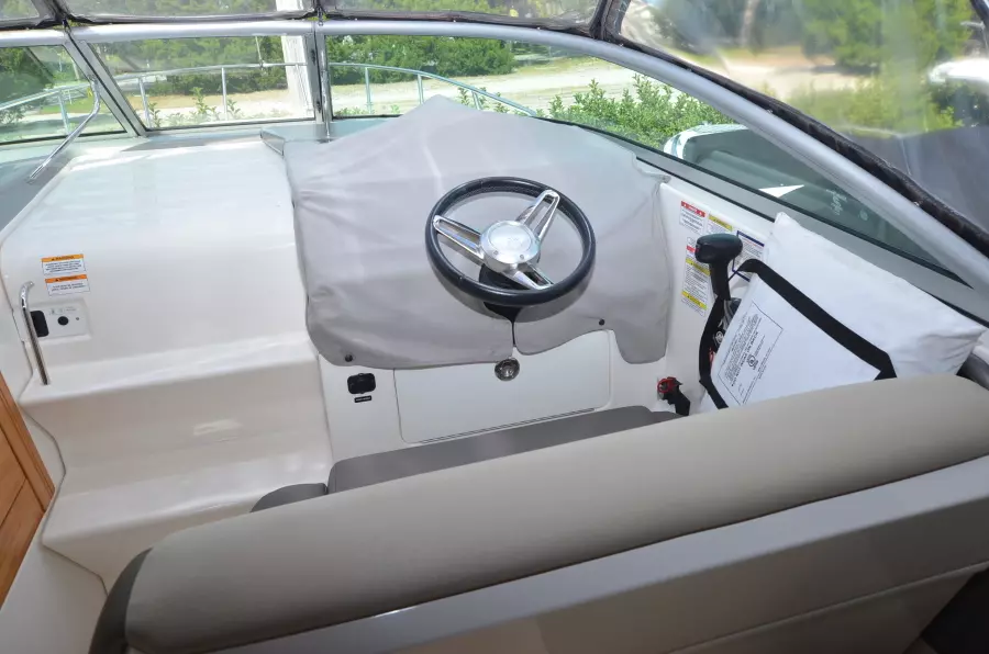 2015 Sea Ray 260 Sundancer