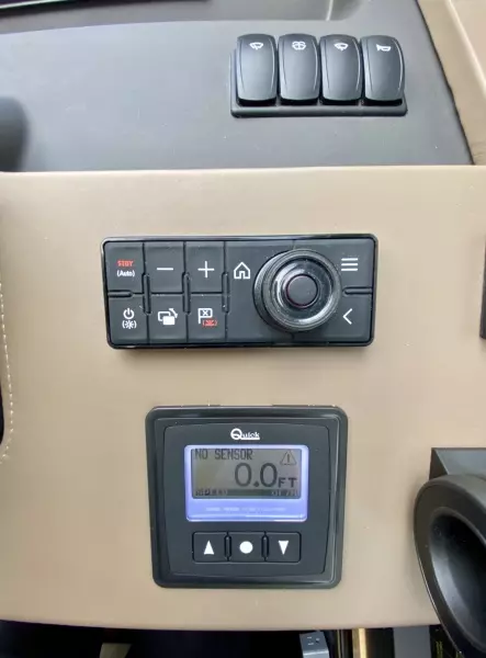 2018 Azimut Flybridge