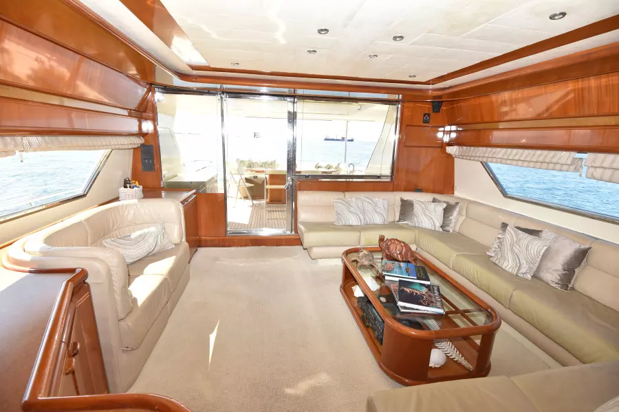 1997 Ferretti Yachts 80